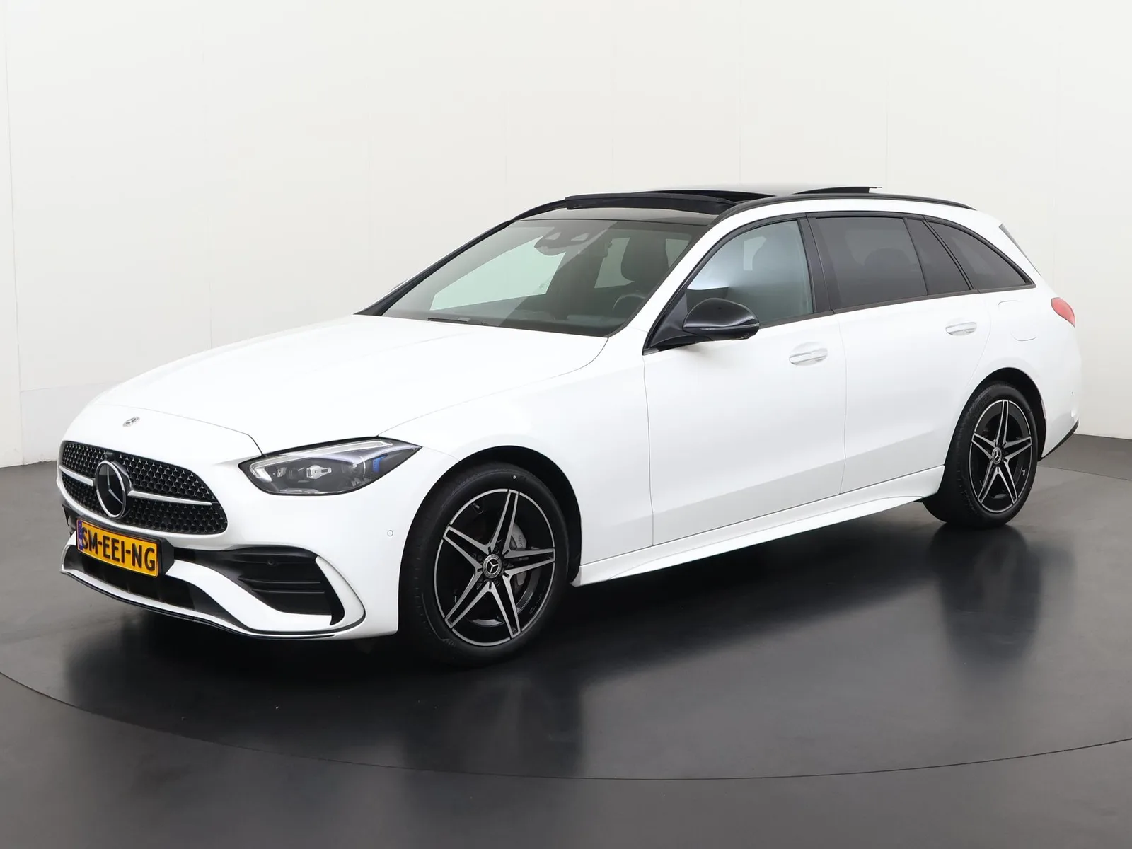 Mercedes-Benz C-Klasse (2023) — foto 1