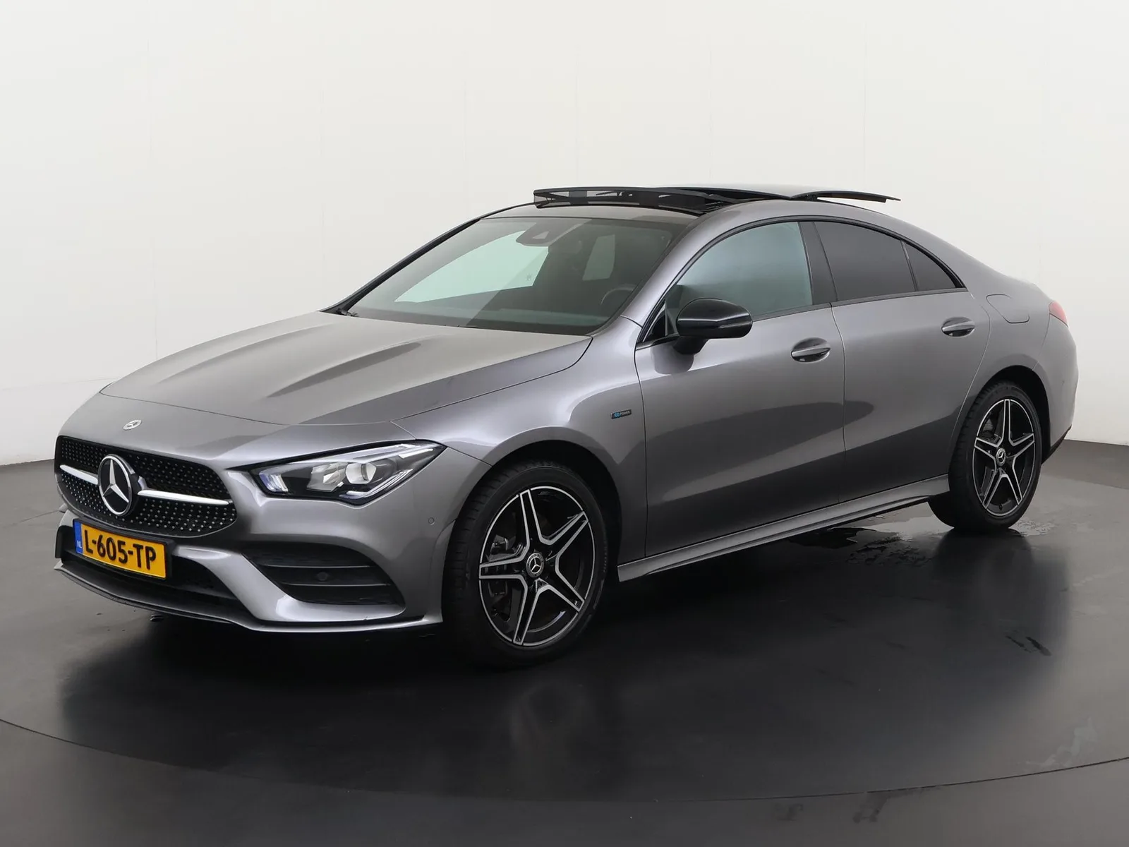 Mercedes-Benz CLA-Klasse (2021) — foto 1