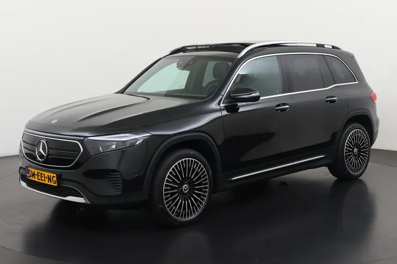 Mercedes-Benz EQB (2023)