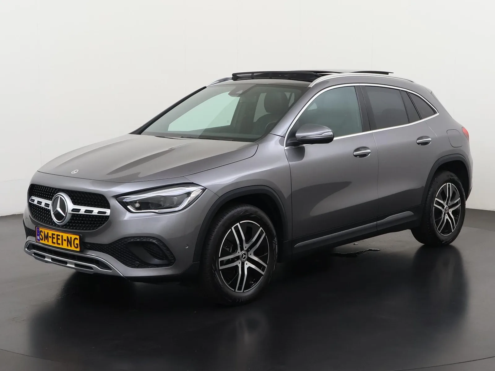 Mercedes-Benz GLA-Klasse (2023) — foto 1