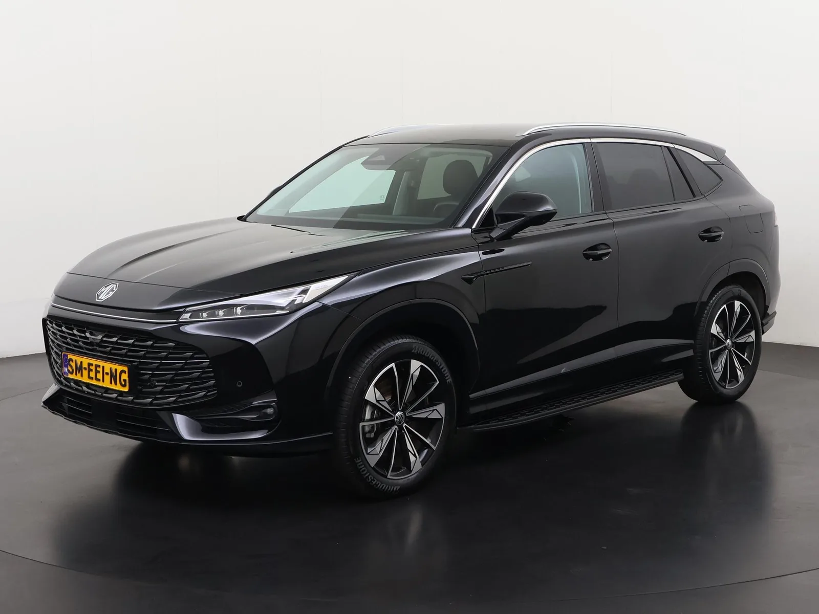 MG HS PHEV (2025) — foto 1