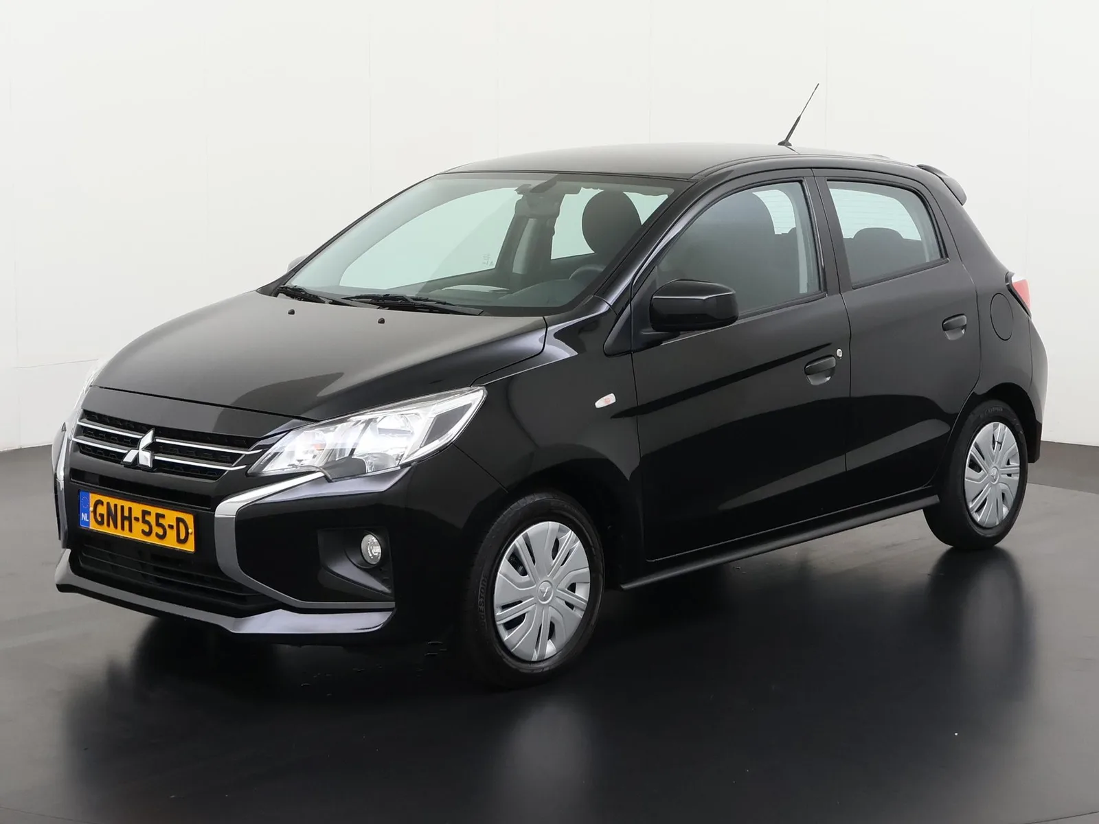 Mitsubishi Space Star (2024) — foto 1