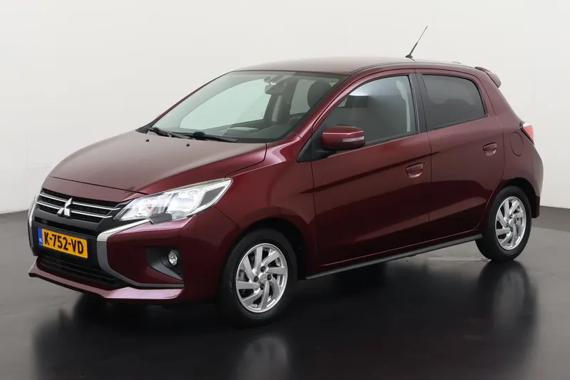 Mitsubishi Space Star (2021)