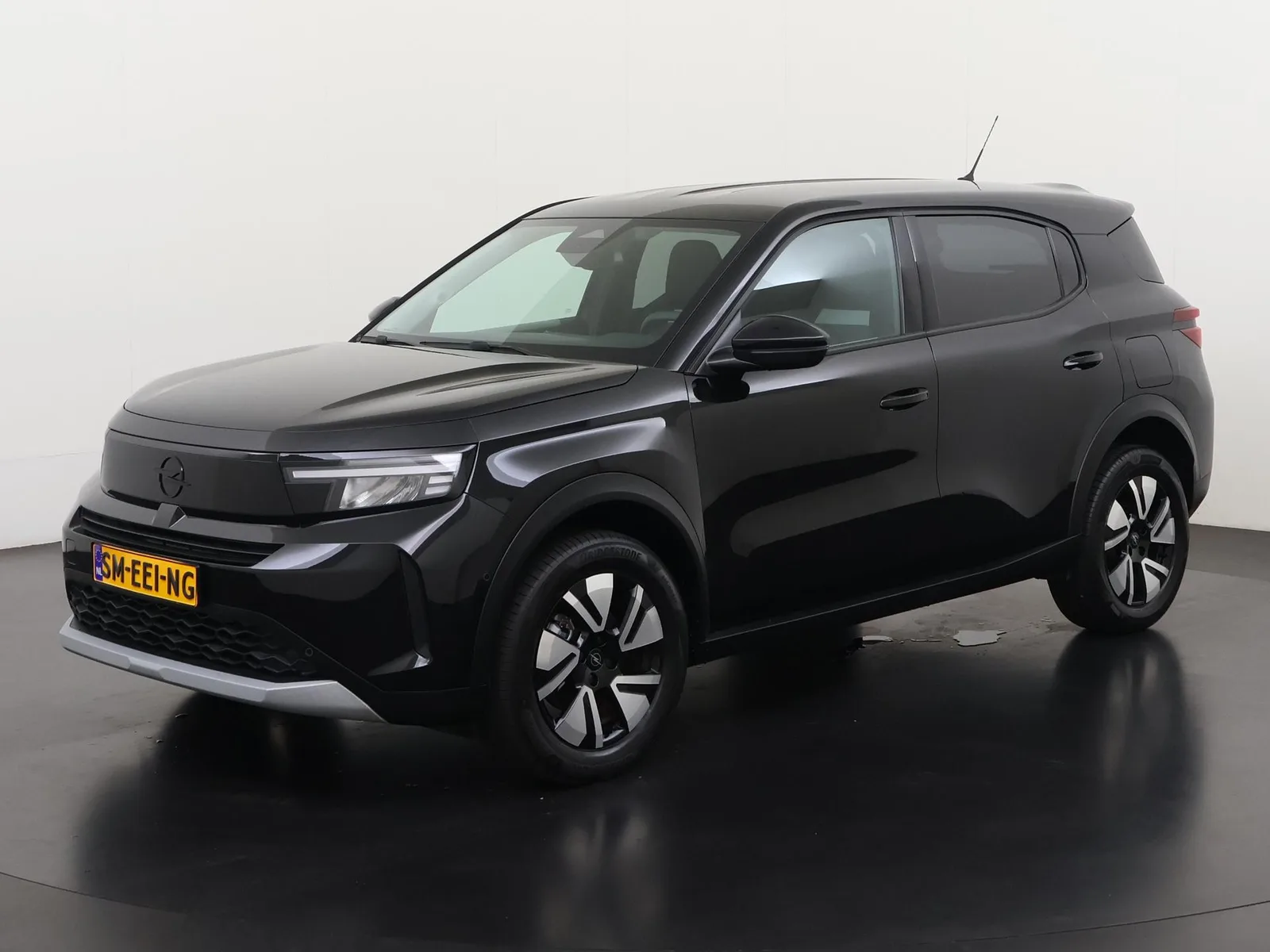 Opel Frontera (2025) — foto 1