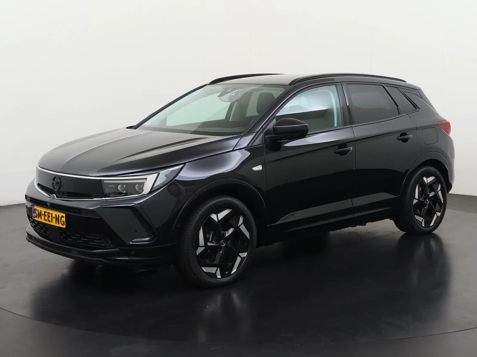 Opel Grandland (2023) — foto 1