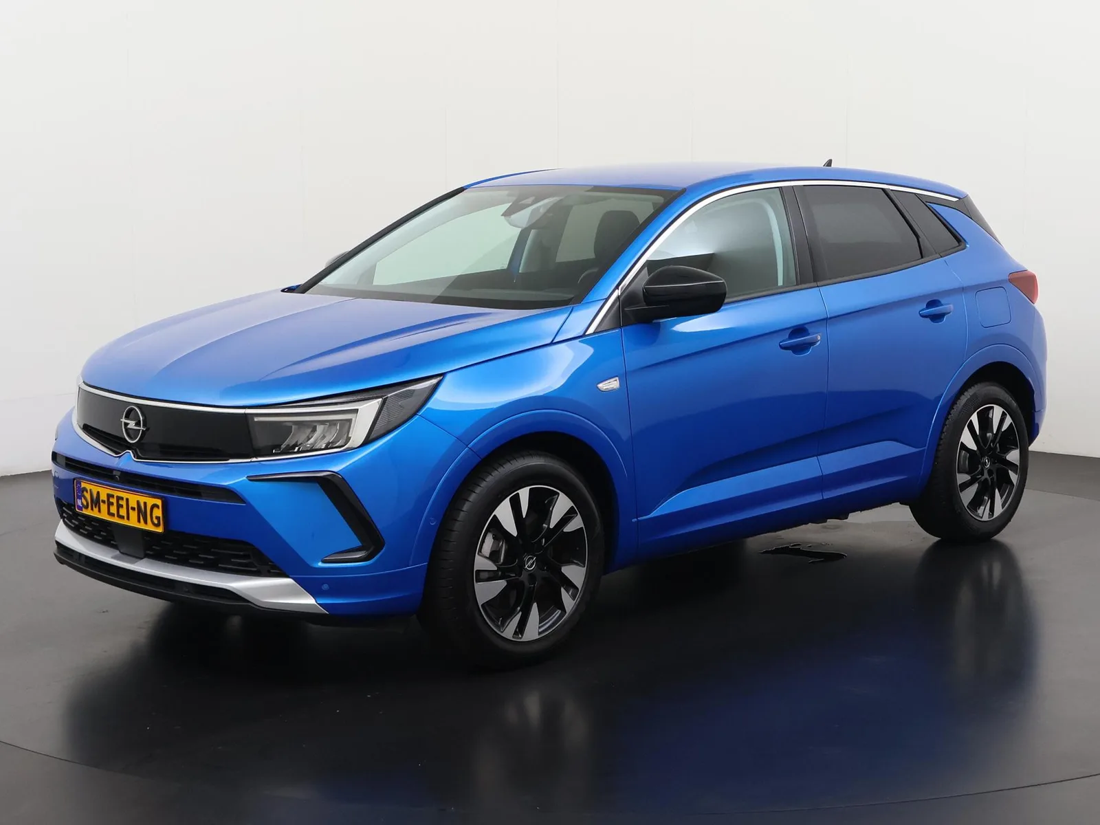 Opel Grandland (2023) — foto 1