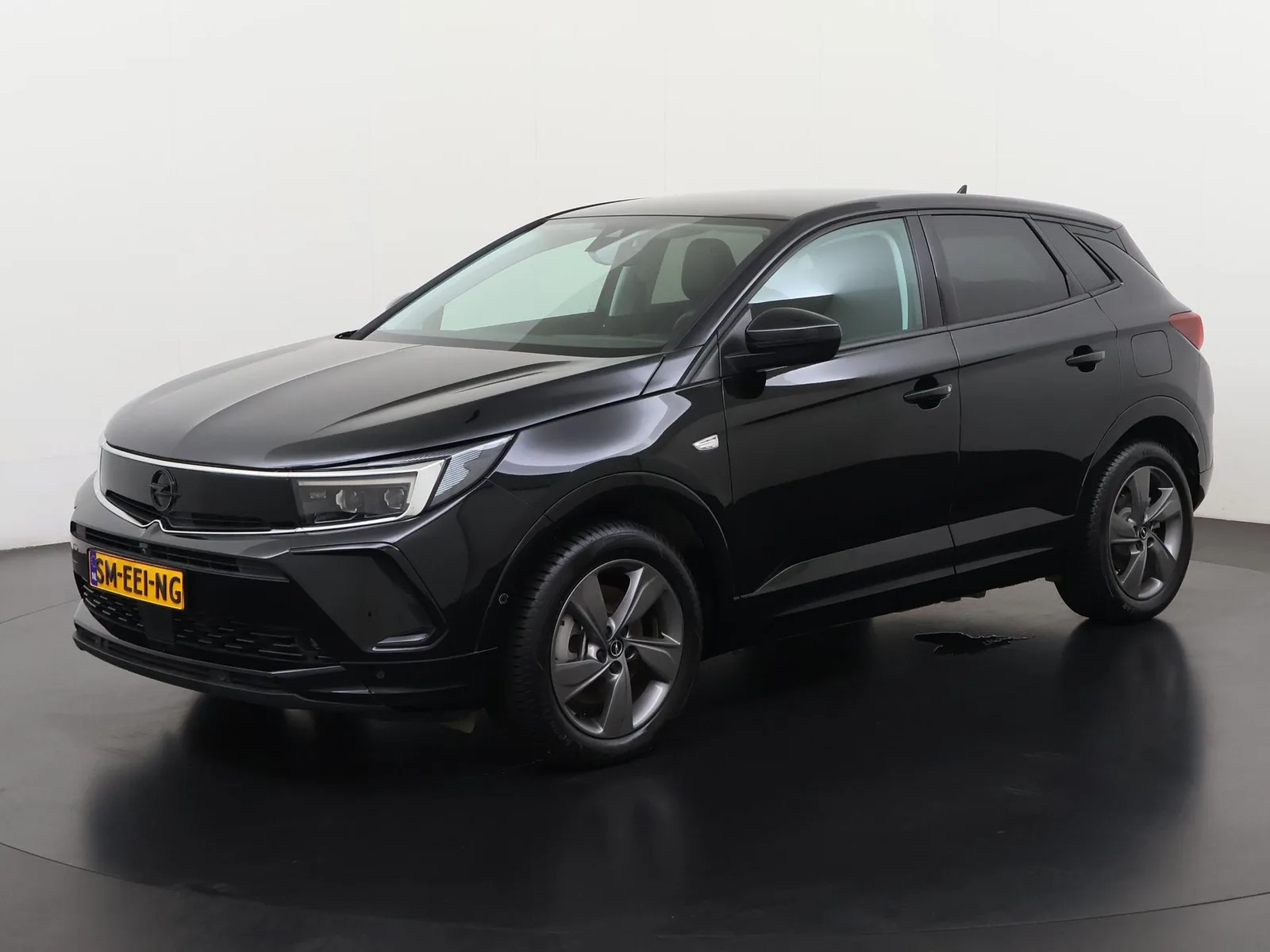Opel Grandland (2023) — foto 1