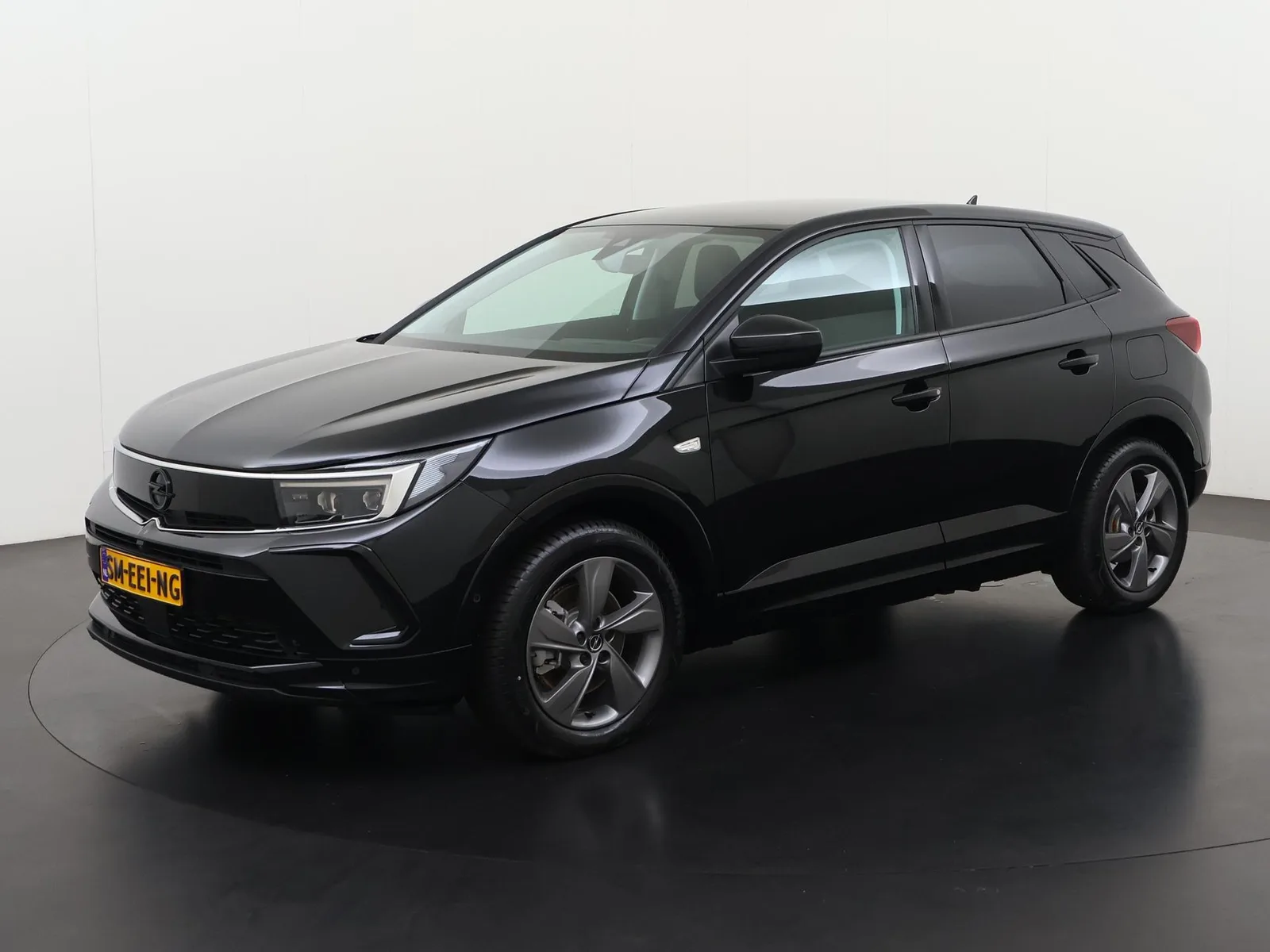 Opel Grandland (2023) — foto 1