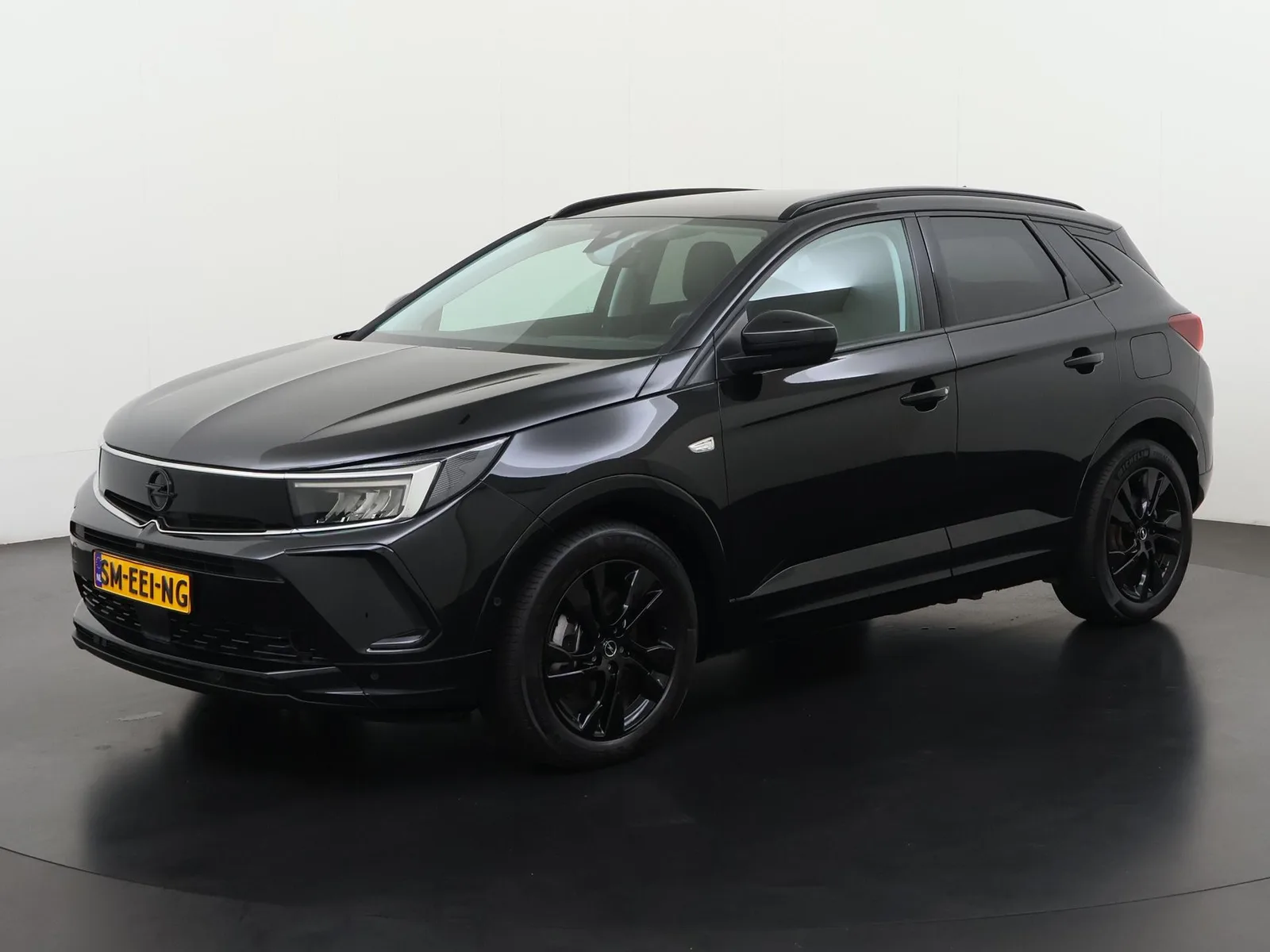 Opel Grandland (2023) — foto 1