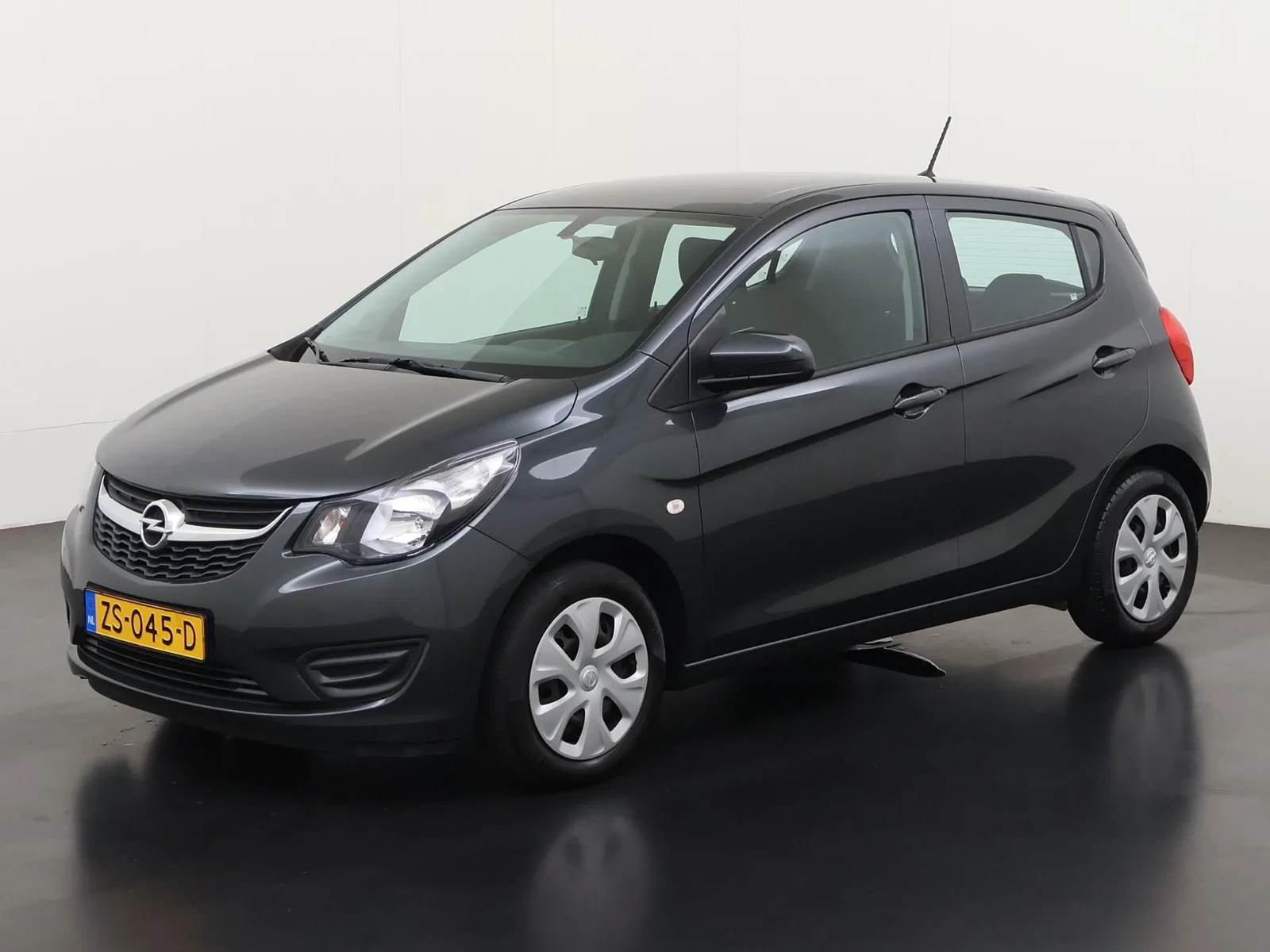 Opel Karl (2019) — foto 1