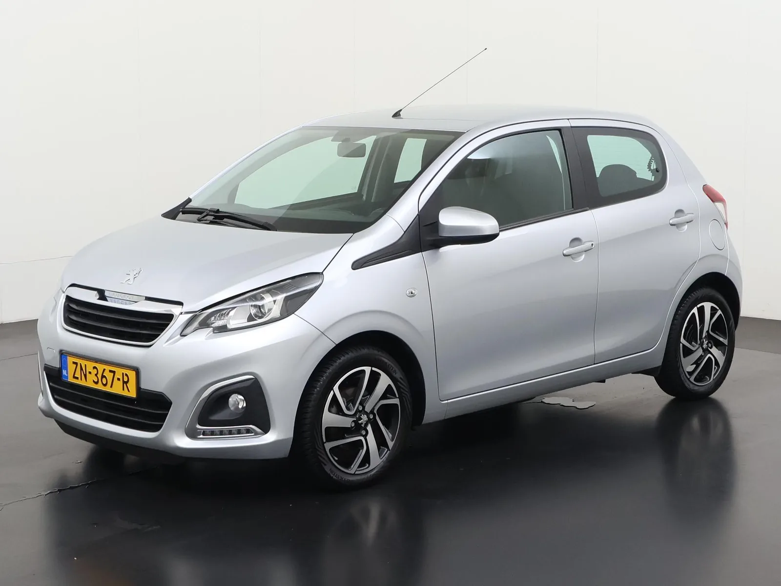 Peugeot 108 (2019) — foto 1