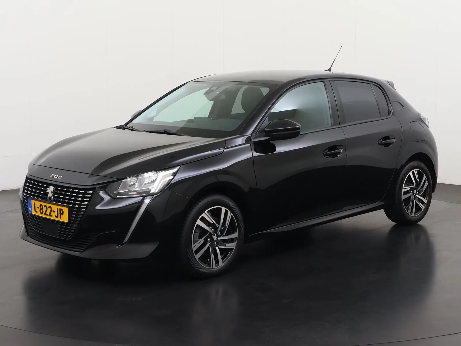 Peugeot 208 (2020) — foto 1