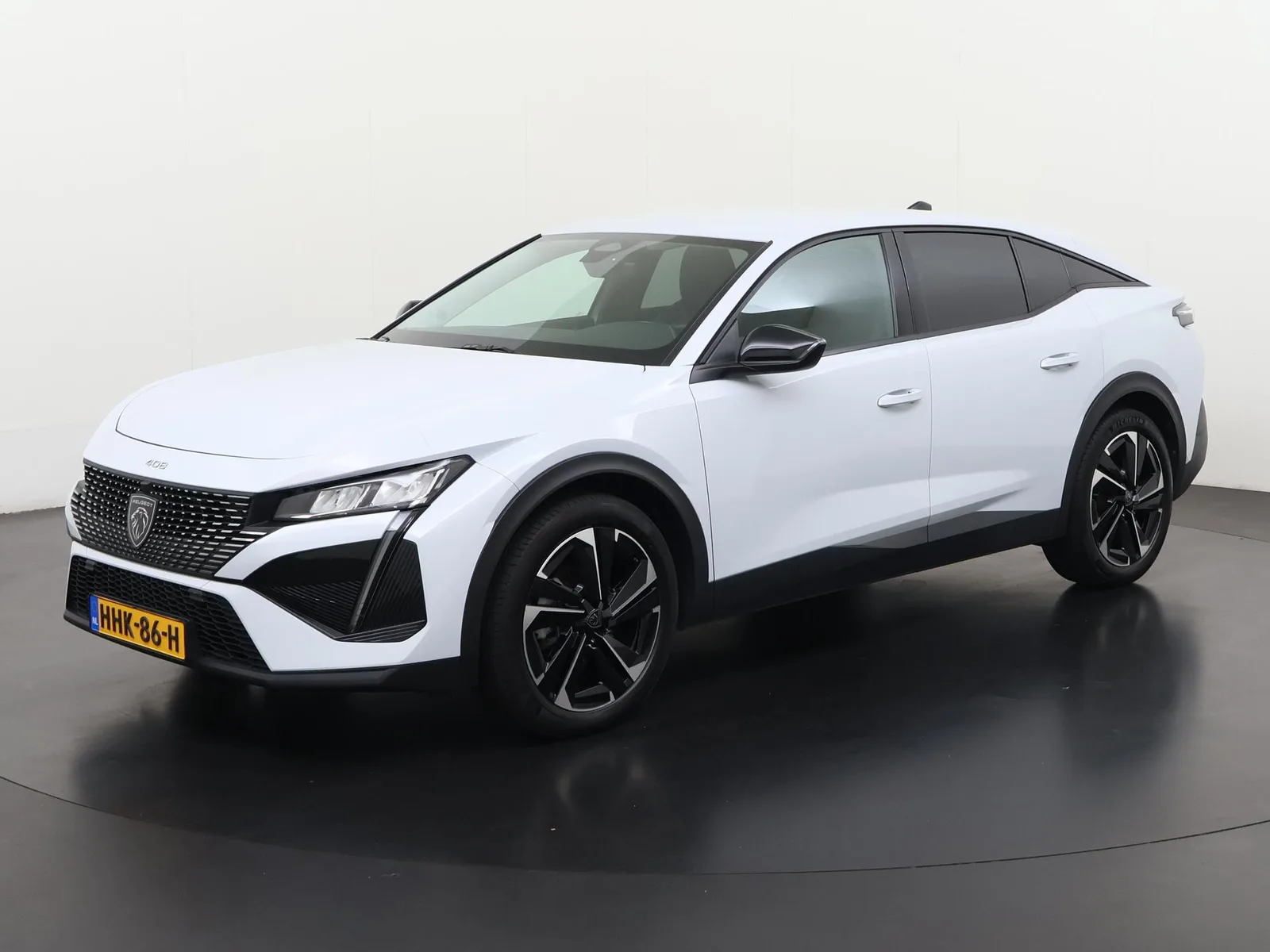 Peugeot 408 (2025) — foto 1