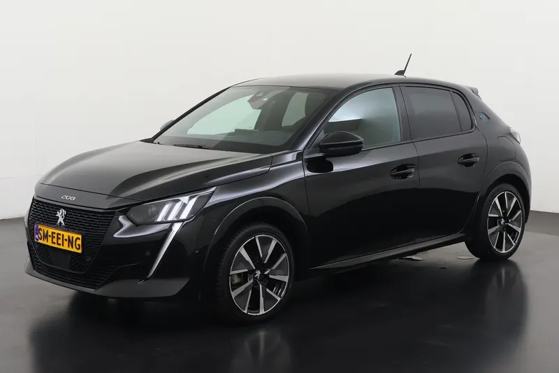 Peugeot e-208 (2021)