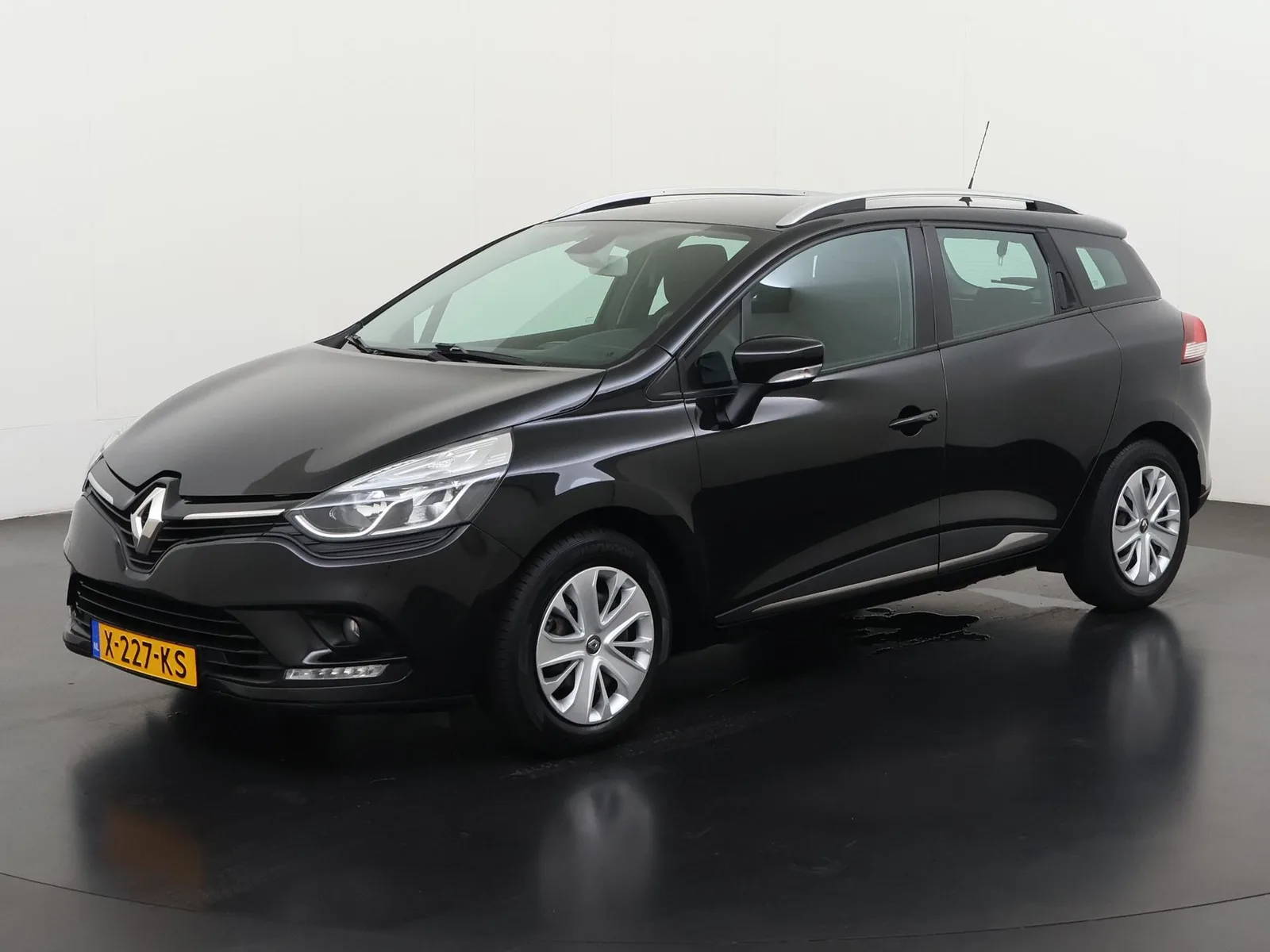 Renault Clio (2018) — foto 1