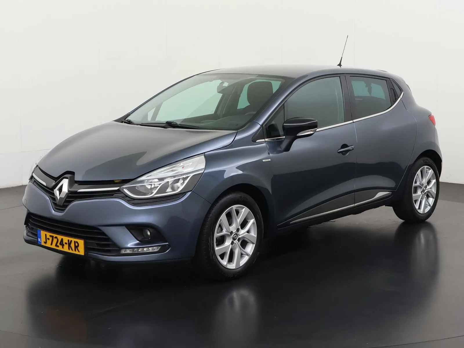 Renault Clio (2018) — foto 1