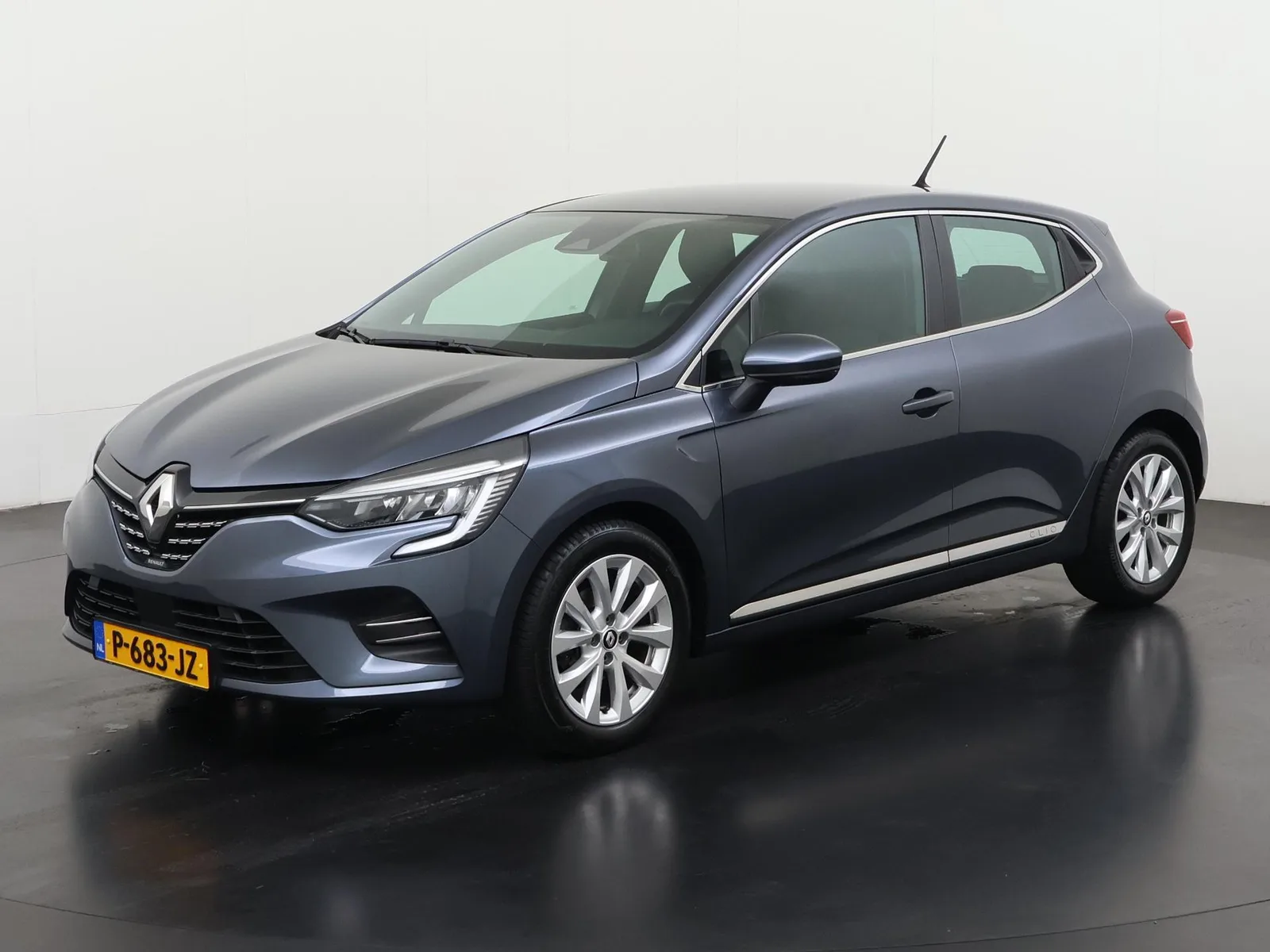 Renault Clio (2022) — foto 1