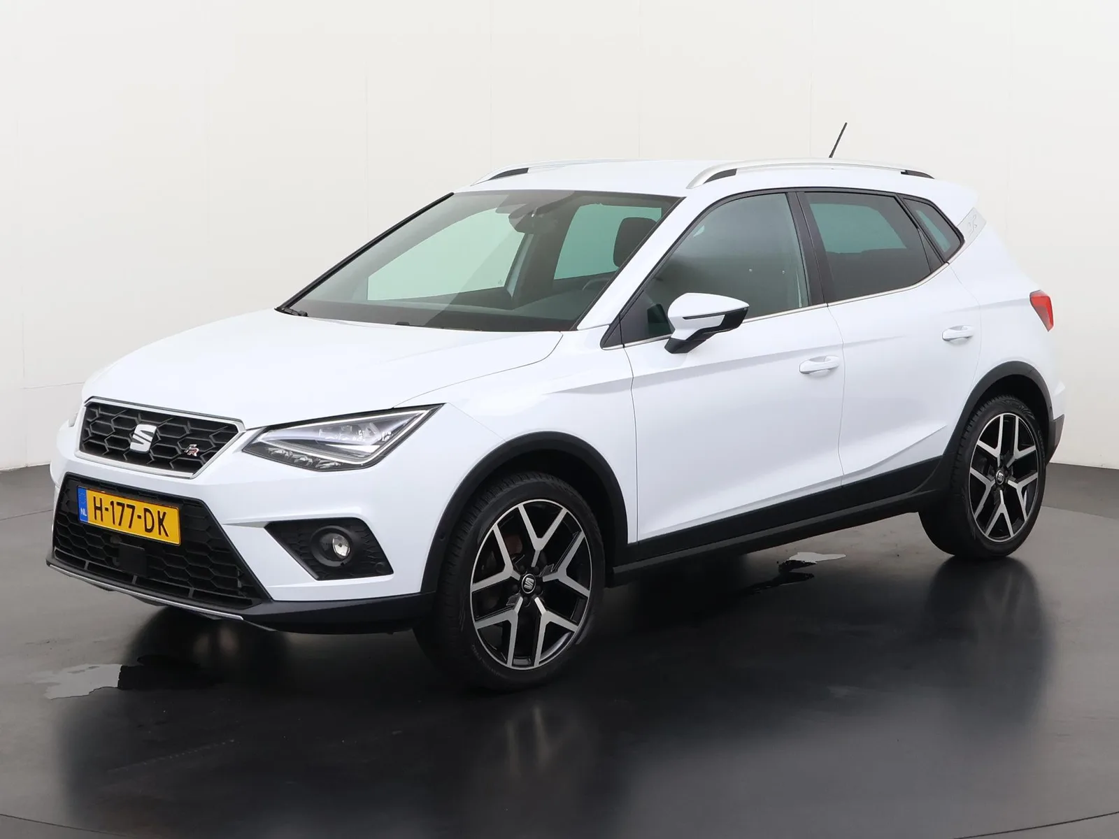 SEAT Arona (2020) — foto 1