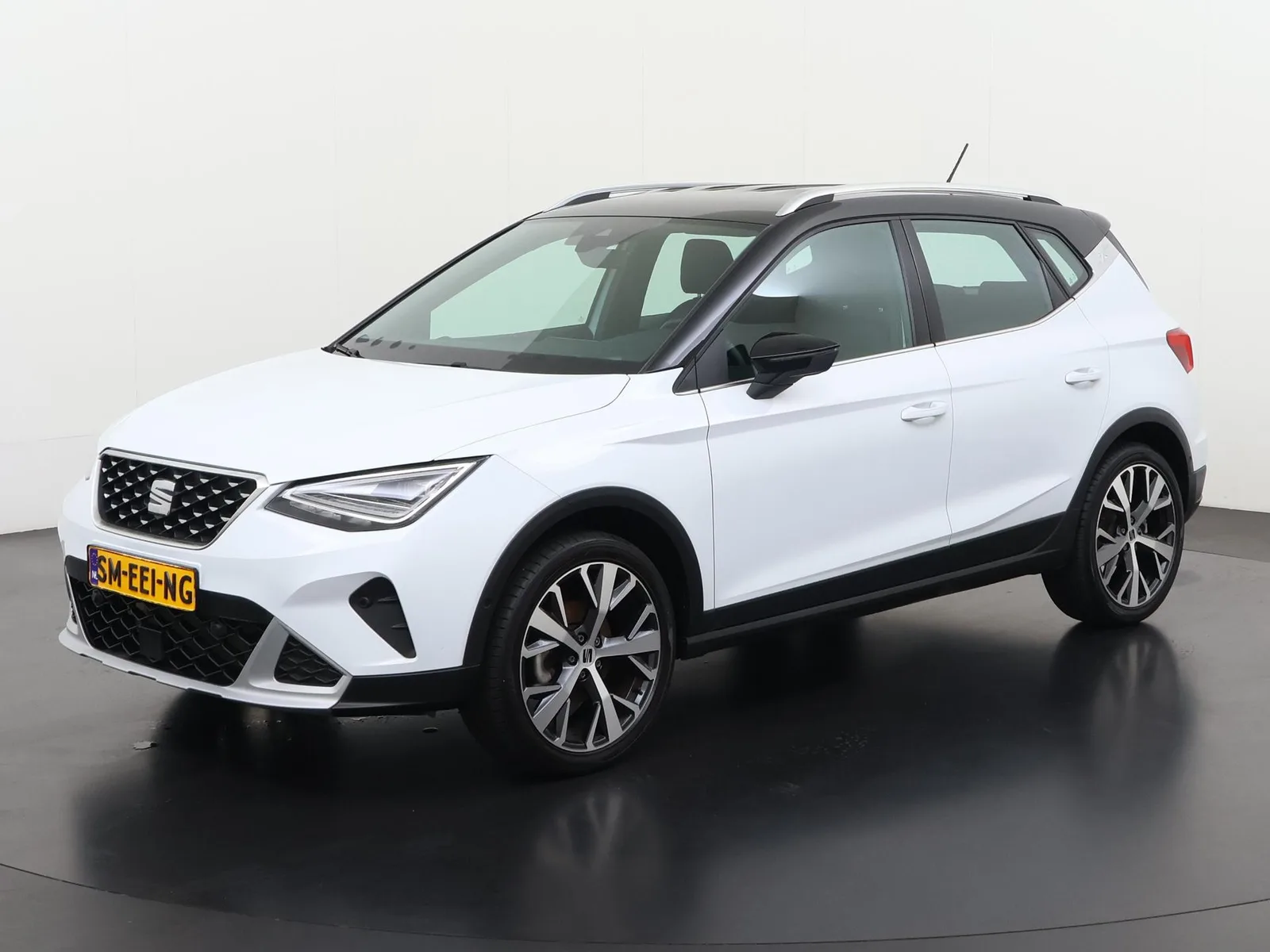 SEAT Arona (2023) — foto 1