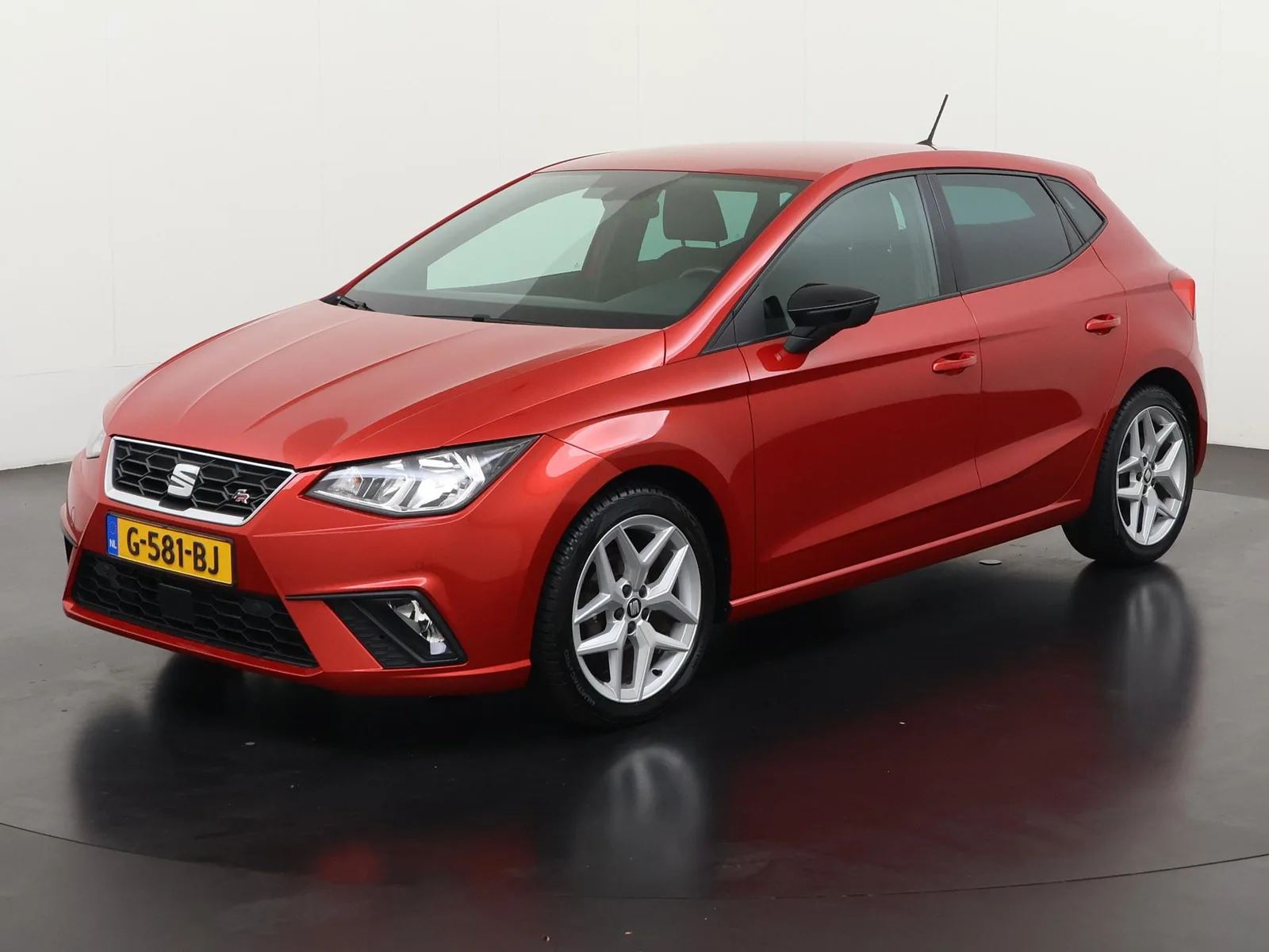 SEAT Ibiza (2019) — foto 1