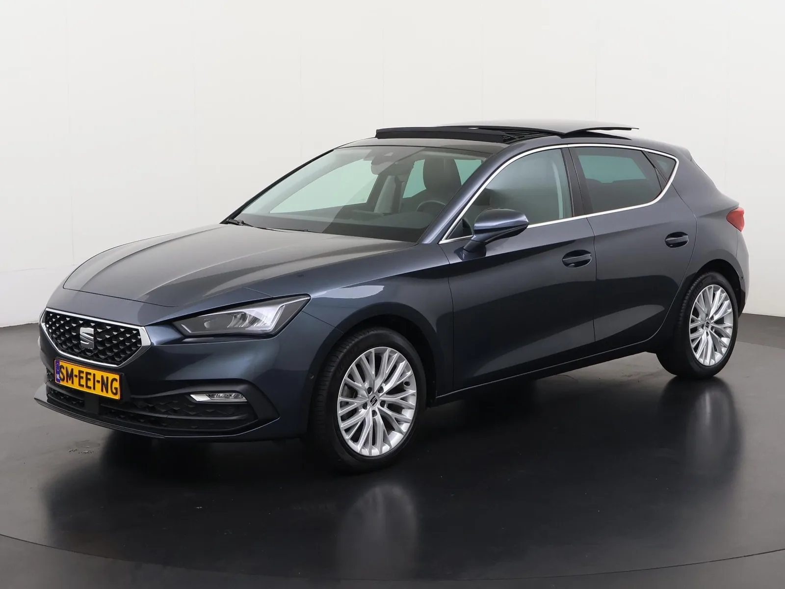 SEAT Leon (2021) — foto 1