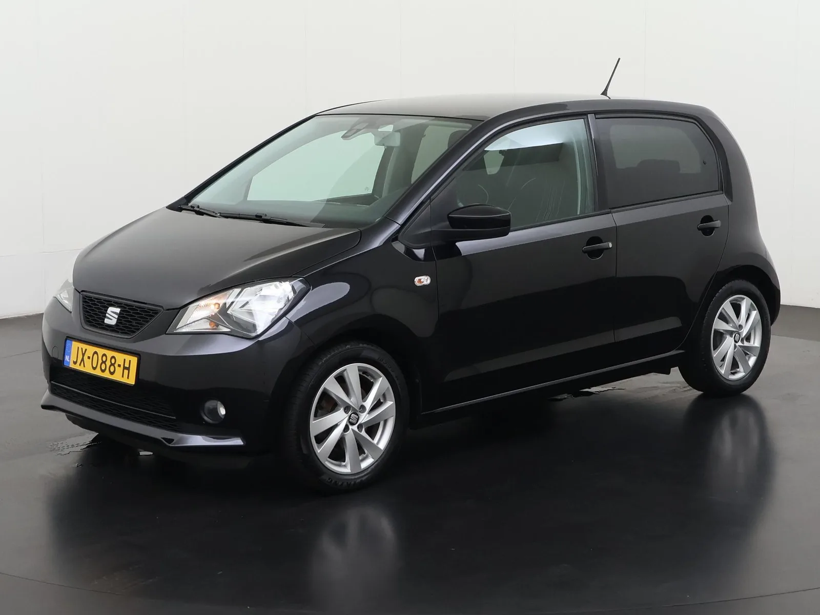 SEAT Mii (2017) — foto 1