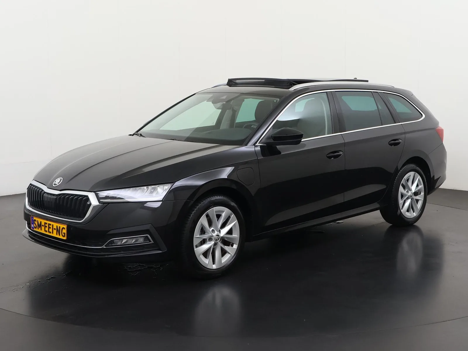 Škoda Octavia (2023) — foto 1