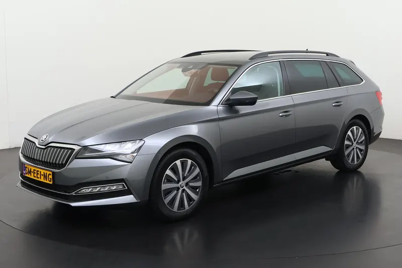 Škoda Superb (2022)
