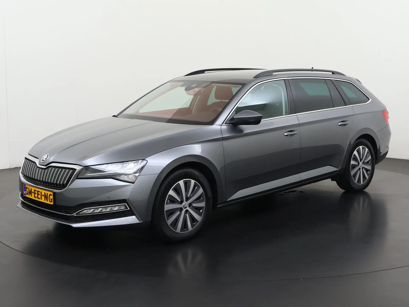 Škoda Superb (2022) — foto 1