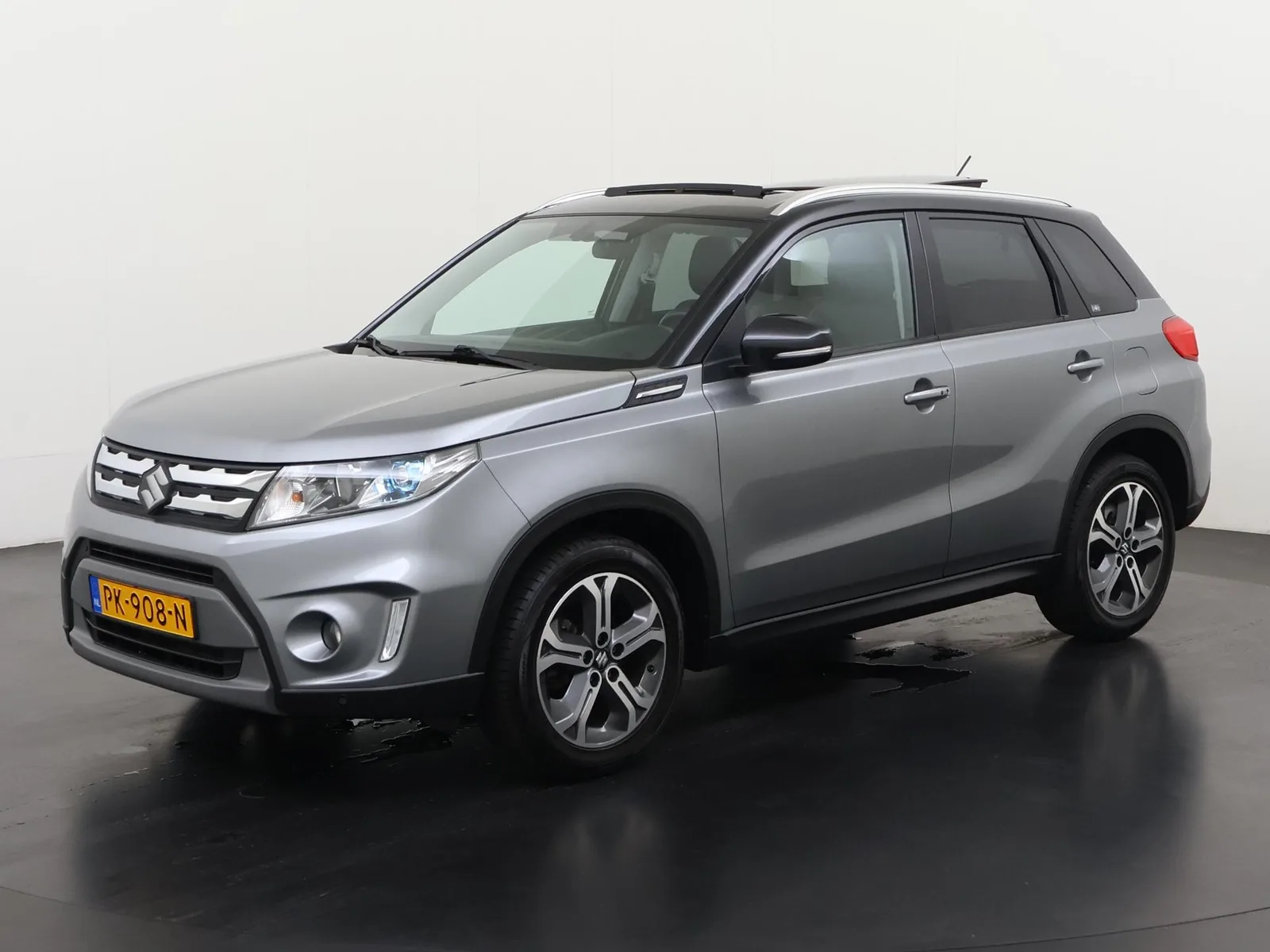 Suzuki Vitara (2017) — foto 1