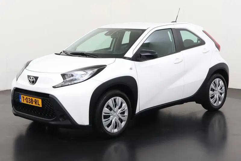 Toyota Aygo X (2023)