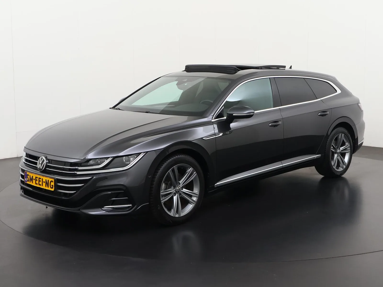 Volkswagen Arteon (2022) — foto 1