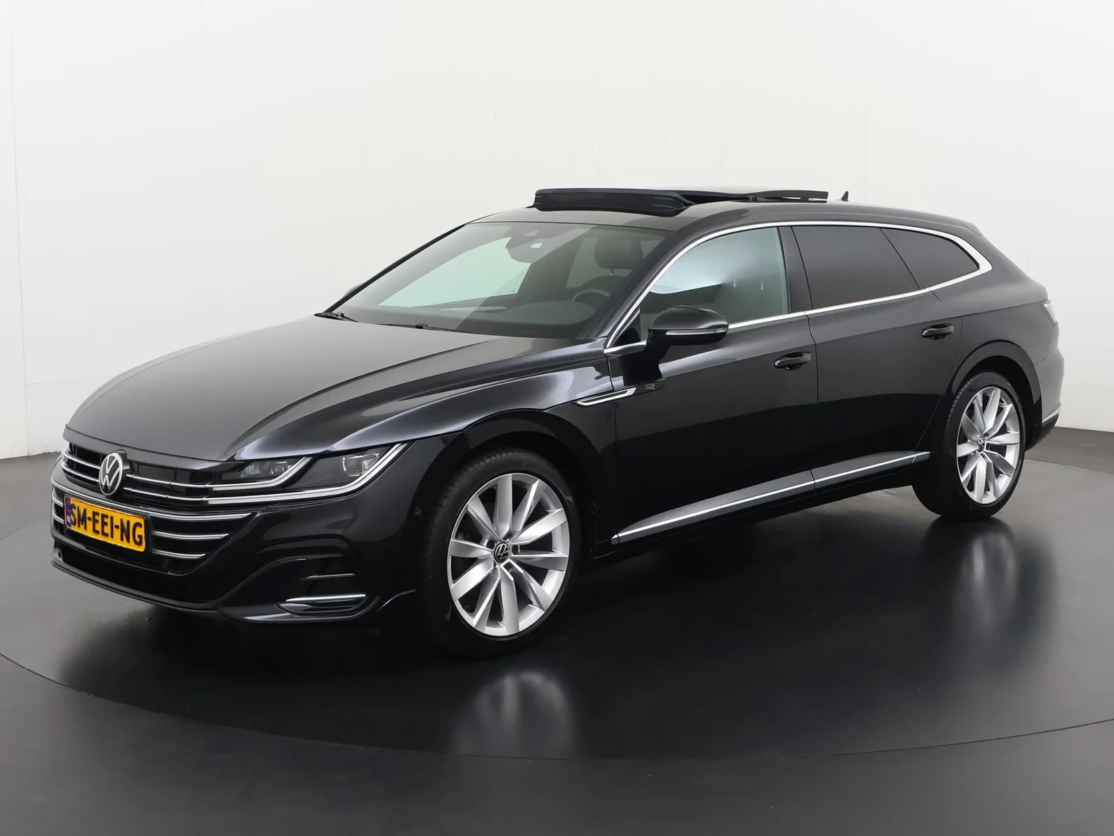 Volkswagen Arteon (2022) — foto 1