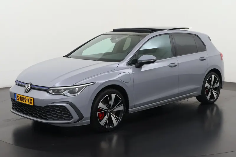 Volkswagen Golf (2020)