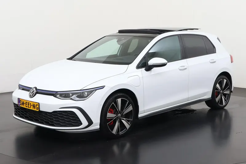 Volkswagen Golf (2020)
