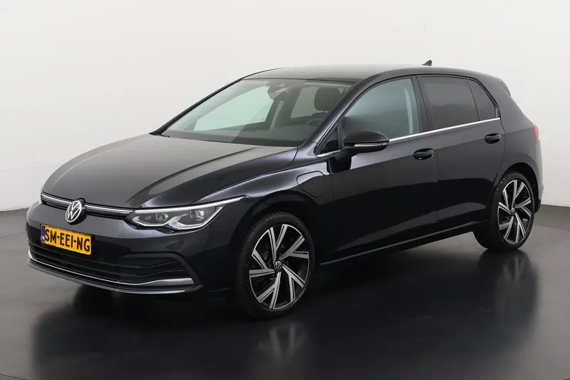 Volkswagen Golf (2021)