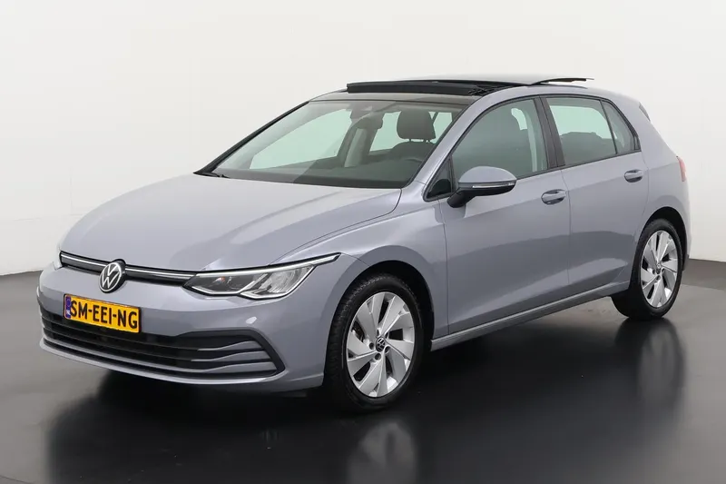 Volkswagen Golf (2023)