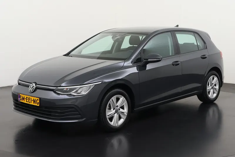 Volkswagen Golf (2023)