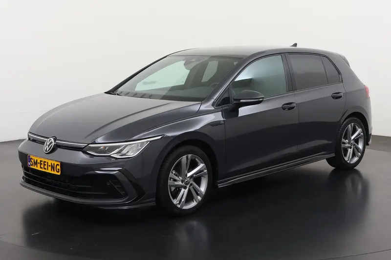 Volkswagen Golf (2024)
