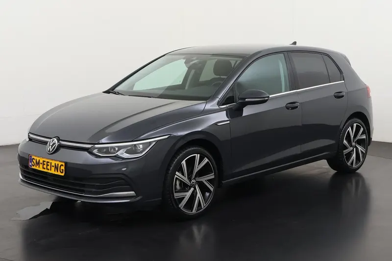 Volkswagen Golf (2024)
