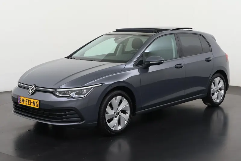 Volkswagen Golf (2023)
