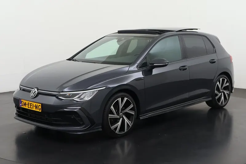 Volkswagen Golf (2023)