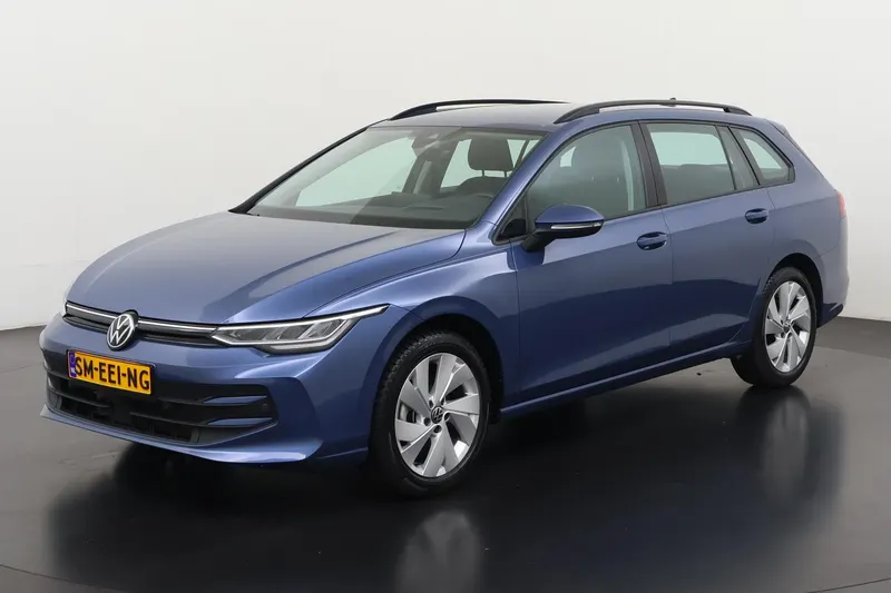 Volkswagen Golf (2024)