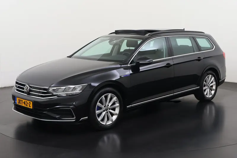 Volkswagen Passat (2022)