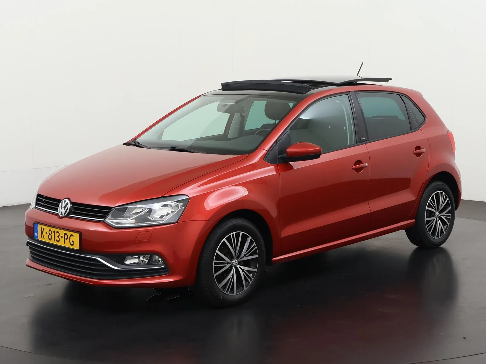 Volkswagen Polo (2016) — foto 1