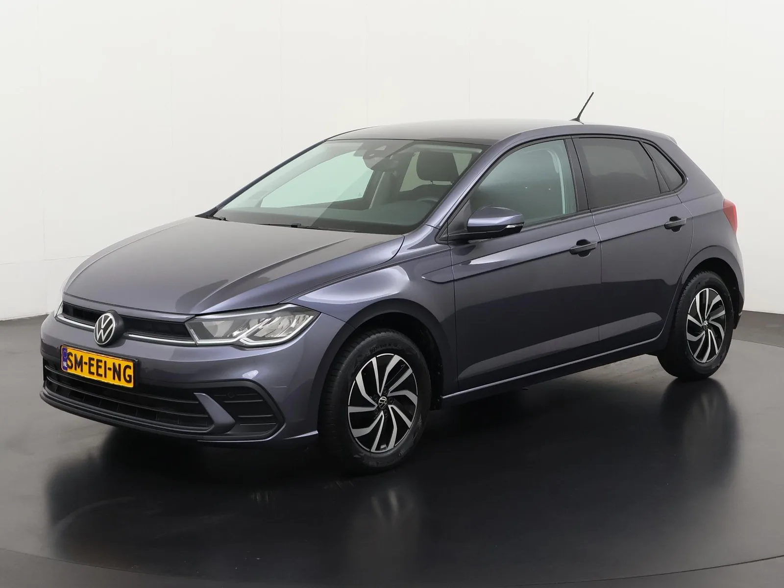 Volkswagen Polo (2023) — foto 1