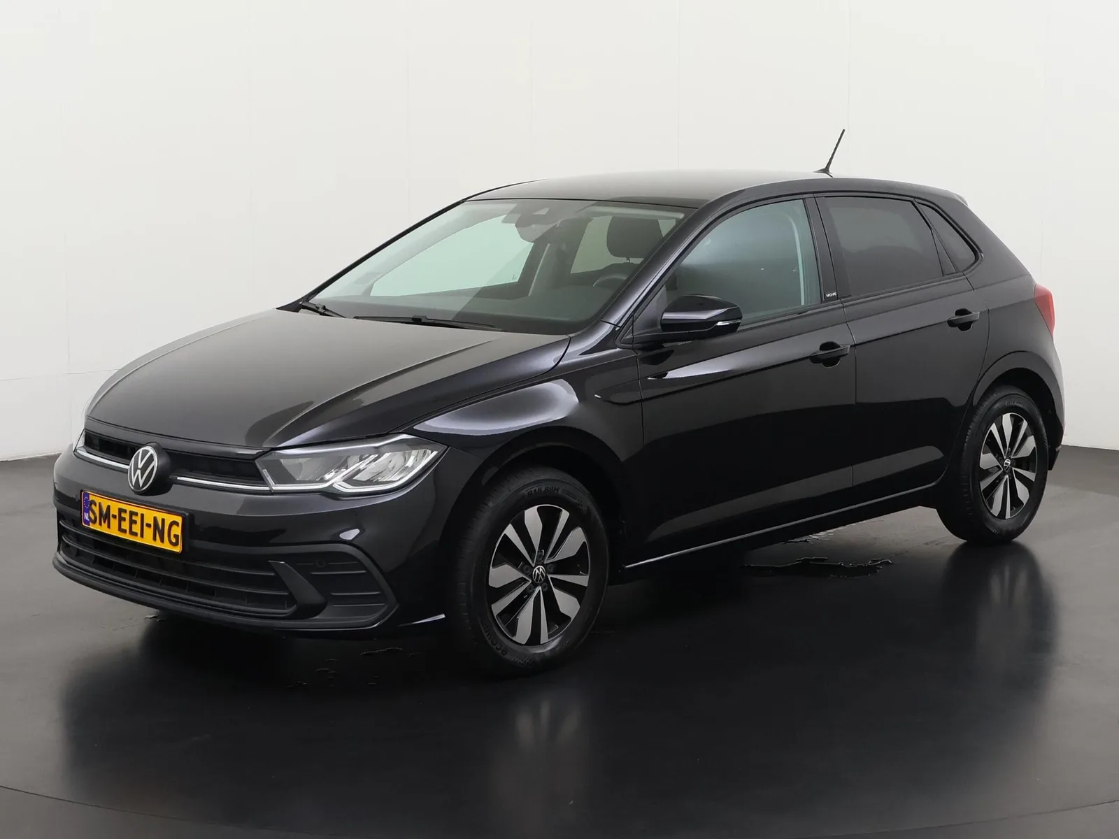 Volkswagen Polo (2024) — foto 1