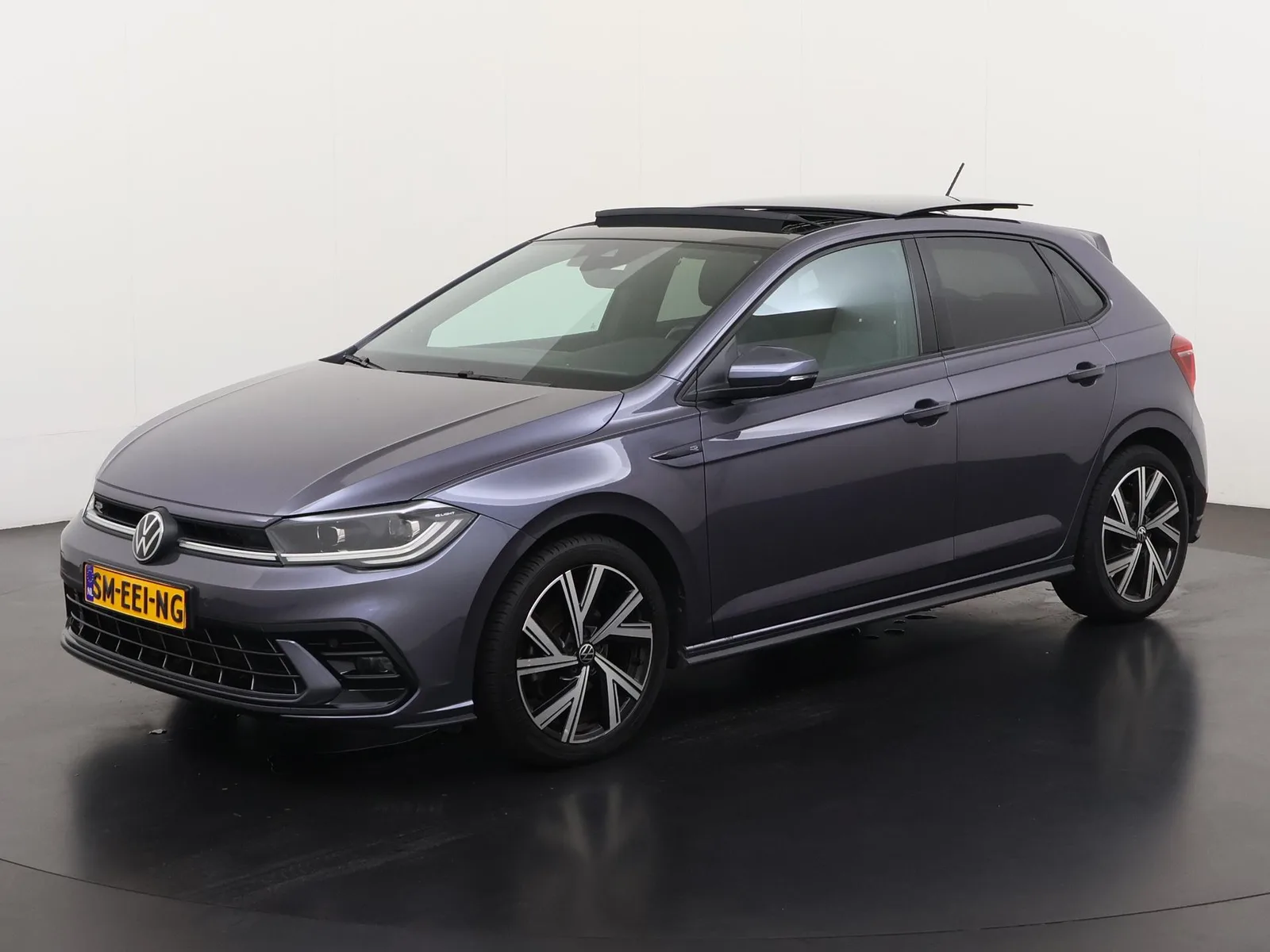 Volkswagen Polo (2023) — foto 1