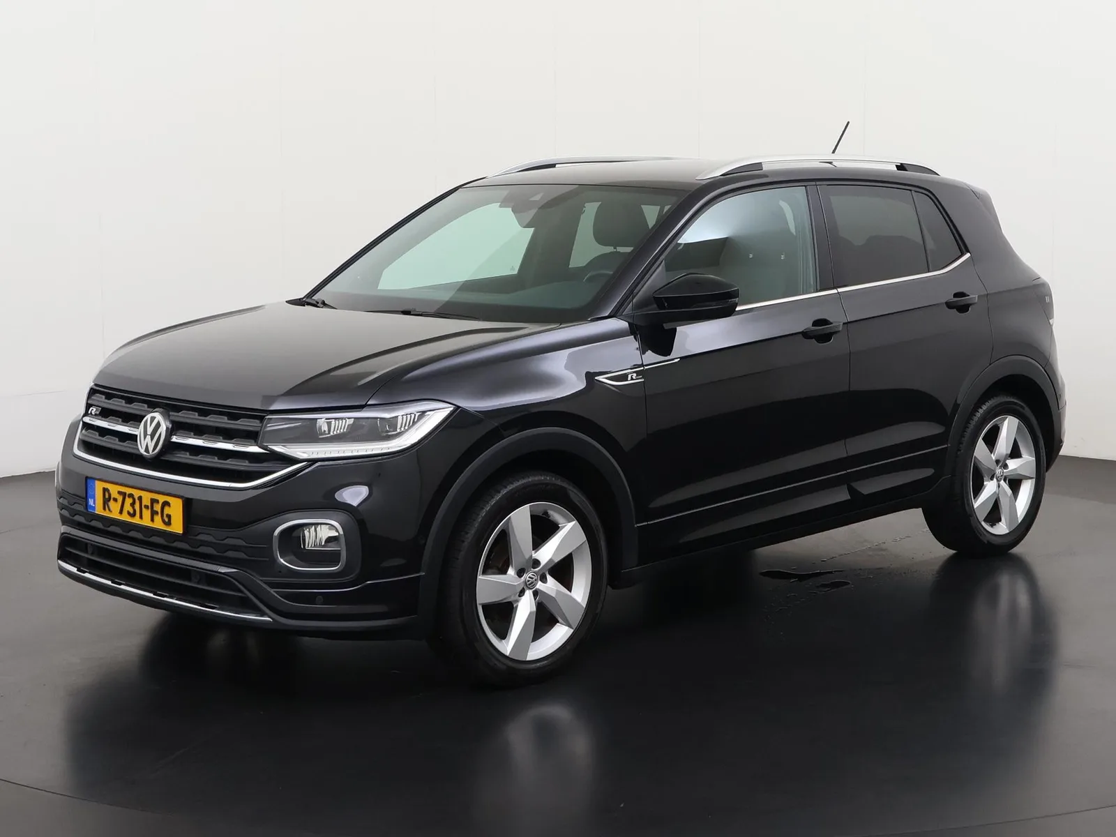 Volkswagen T-Cross (2019) — foto 1