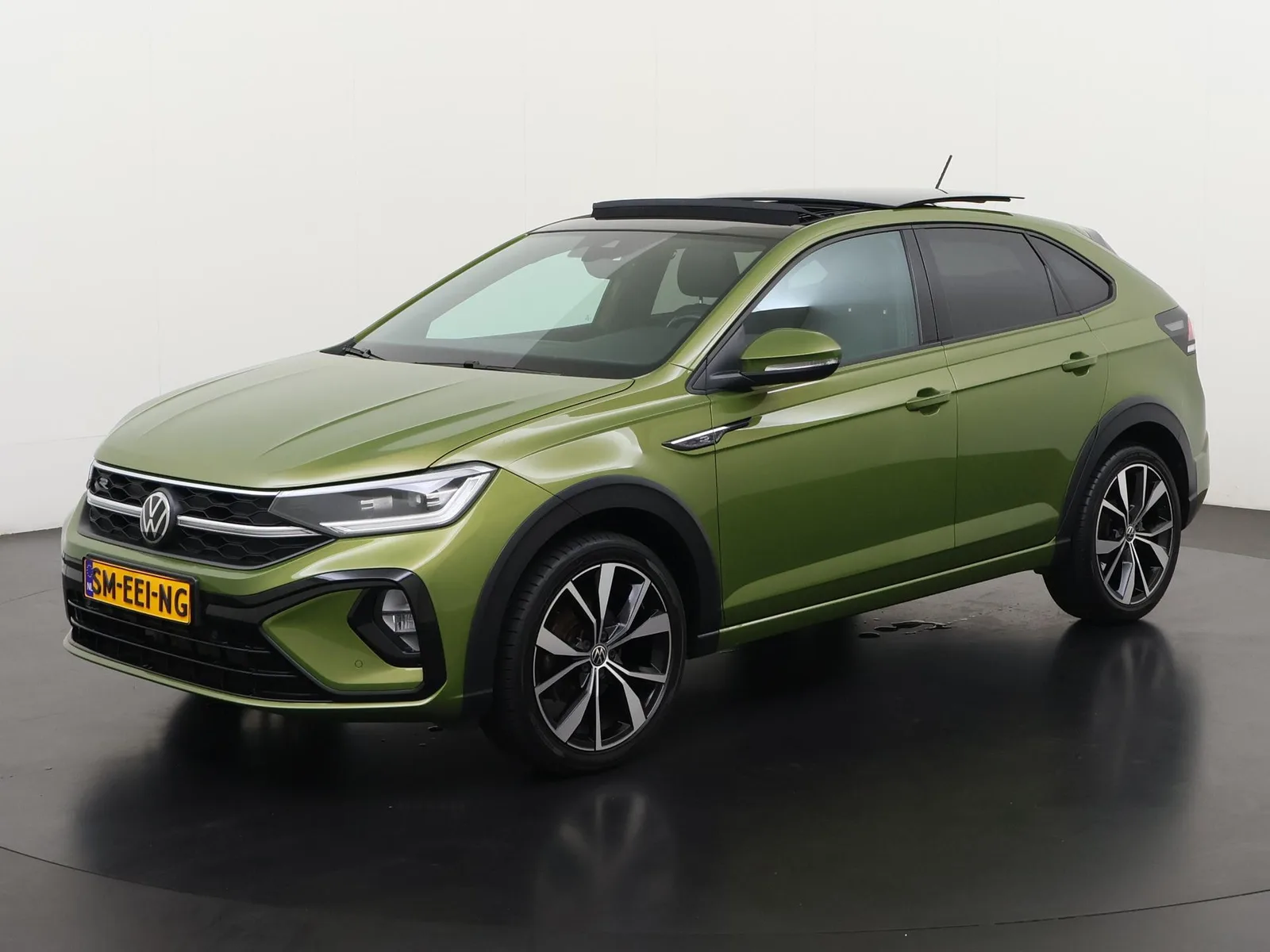 Volkswagen Taigo (2022) — foto 1
